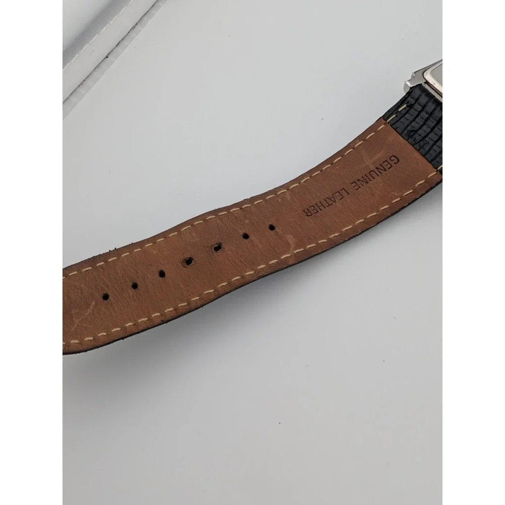 Guess Watch Women 31mm Case Rhinestone‎ Bezel Leather Band- New Battery